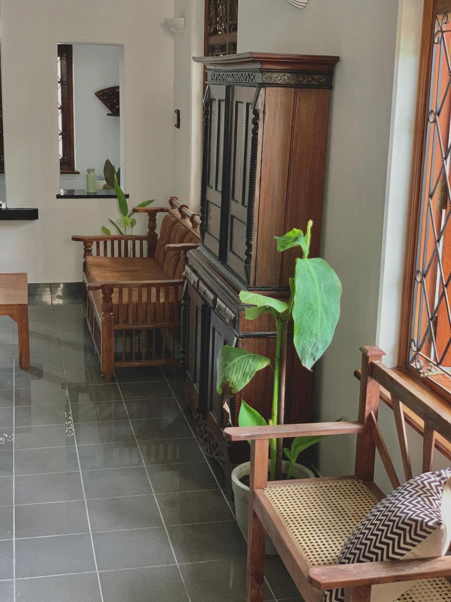 Blue Swan Inn Unawatuna Exterior foto